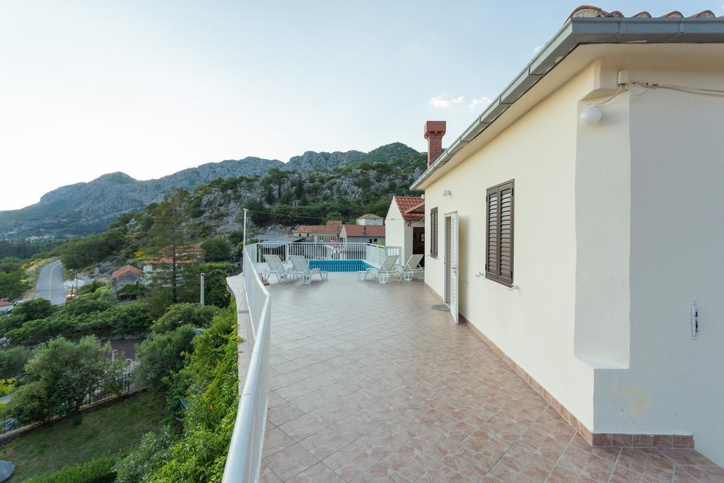 Holiday Home Urlovic Gruda Esterno foto