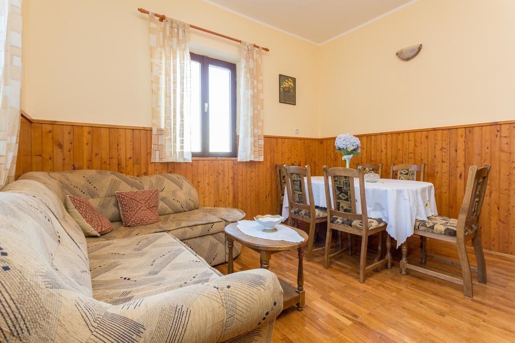 Holiday Home Urlovic Gruda Esterno foto